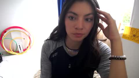 moon1 online show from 03.10.26