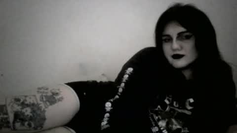 Snapshot of sundaygoth chatting on 07.19.26 sundaygoth online show from 07.19.26