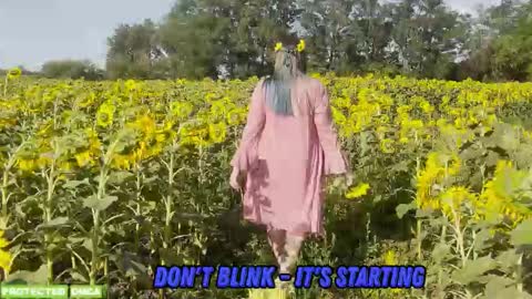 Snapshot of sunflower0907 chatting on 11.23.25 Tina. Im topless model online show from 11.23.25