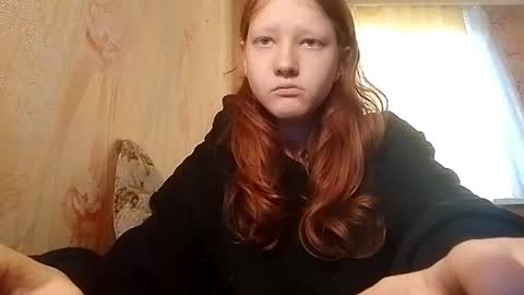 Snapshot of sungpiggott chatting on 06.11.26 sungpiggott online show from 06.11.26