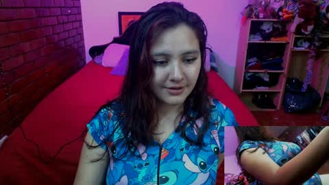 Snapshot of sunlight_7 chatting on 12.28.24 sunny online show from 12.28.24