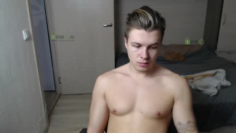 Snapshot of sunny1girl chatting on 02.24.25 Alice and Sergey online show from 02.24.25