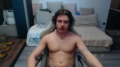 Alice and Sergey online show from 04.17.26