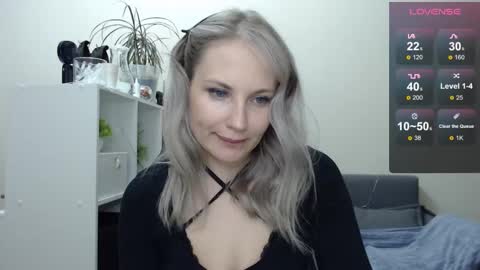 Naomi online show from 01.11.25