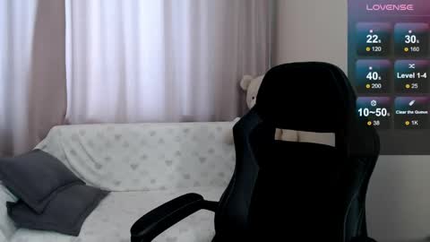 Naomi online show from 03.06.26