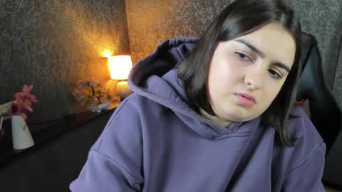 Snapshot of sunny_fanny chatting on 03.27.26 Sunny online show from 03.27.26