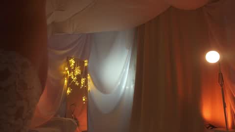 Maria online show from 12.22.24