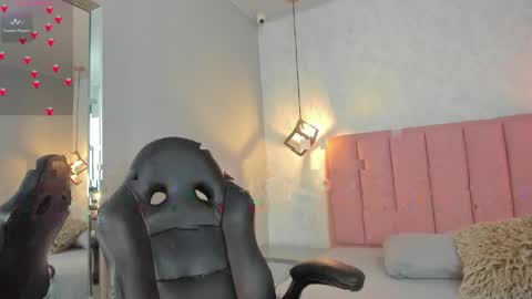  S U N N Y online show from 04.09.26