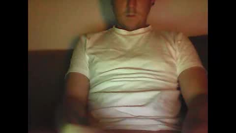 Snapshot of sunnygun0 chatting on 12.19.24 sunnygun0 online show from 12.19.24