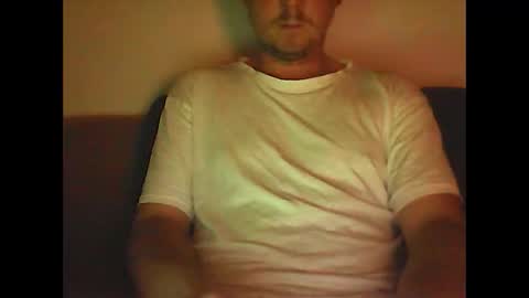 Snapshot of sunnygun0 chatting on 03.01.25 sunnygun0 online show from 03.01.25