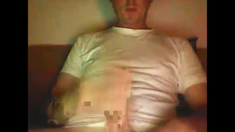 Snapshot of sunnygun0 chatting on 09.13.25 sunnygun0 online show from 09.13.25