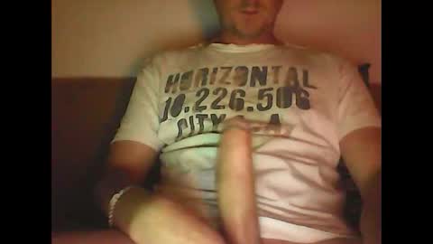 Snapshot of sunnygun0 chatting on 10.19.25 sunnygun0 online show from 10.19.25