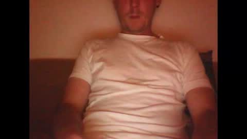 Snapshot of sunnygun0 chatting on 12.03.25 sunnygun0 online show from 12.03.25