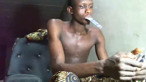 Sunnyblack2 online show from 10.13.25