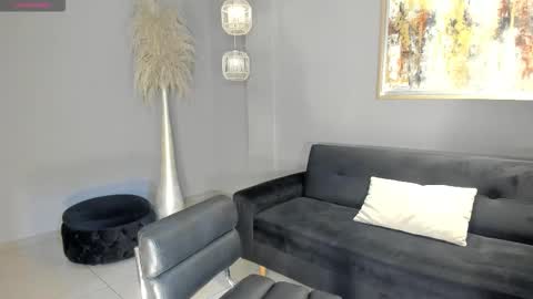 Sunny Rivers online show from 01.18.26