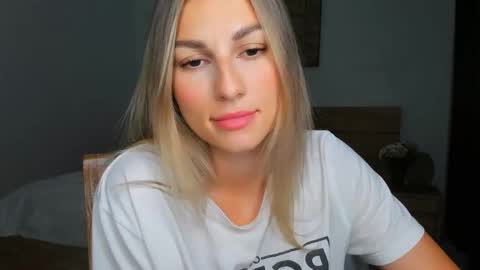 sunsetwithava online show from 09.18.25