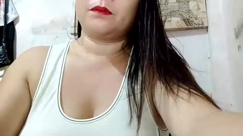 sunshine_38 online show from 02.25.25