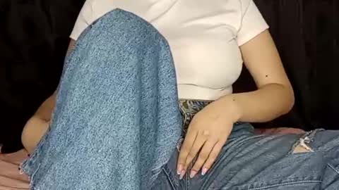 Snapshot of sunshine_days chatting on 01.09.25 Annie online show from 01.09.25