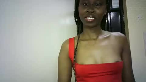 Snapshot of sunshine_g chatting on 10.21.25 Sunshine online show from 10.21.25