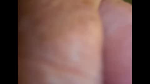 Snapshot of suntroll chatting on 01.10.25 Suntroll online show from 01.10.25