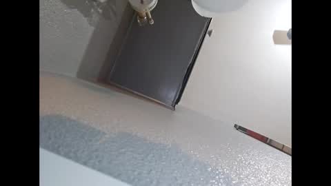 Snapshot of suntroll chatting on 01.12.25 Suntroll online show from 01.12.25