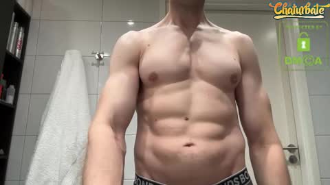 Snapshot of sup3rcumm chatting on 09.11.25 See all of me now on OF Live - TOP 78----- online show from 09.11.25