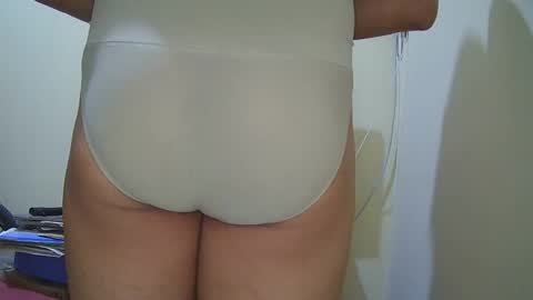 Snapshot of superboy977 chatting on 11.17.25 superboy977 online show from 11.17.25