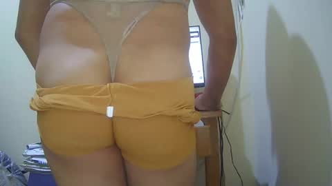 Snapshot of superboy977 chatting on 01.09.26 superboy977 online show from 01.09.26