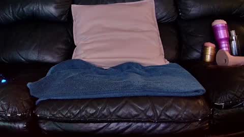 Snapshot of superduty5speed chatting on 01.13.25 Thomas online show from 01.13.25