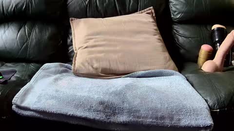 Snapshot of superduty5speed chatting on 02.02.25 Thomas online show from 02.02.25