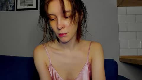 Una online show from 10.29.25