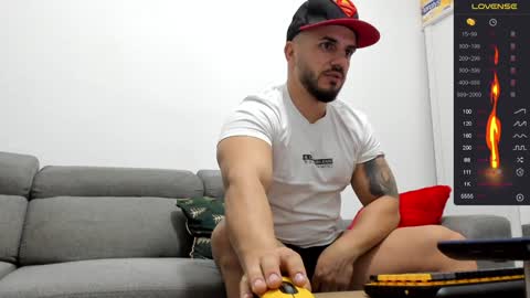 supermanboyxxl online show from 12.28.24