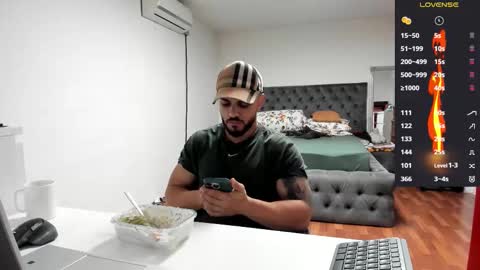 supermanboyxxl online show from 10.06.25