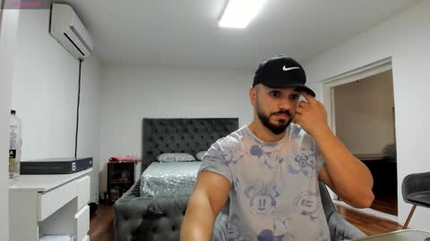 supermanboyxxl online show from 11.24.25