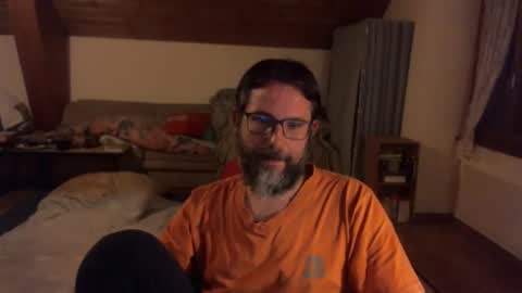 Snapshot of supersquirrel81 chatting on 10.21.25 supersquirrel81 online show from 10.21.25