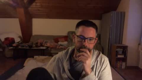 Snapshot of supersquirrel81 chatting on 11.23.25 supersquirrel81 online show from 11.23.25