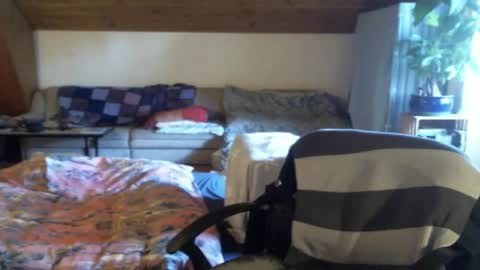 supersquirrel81 online show from 04.21.26