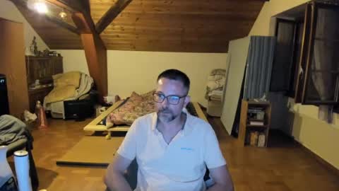 supersquirrel81 online show from 08.06.26