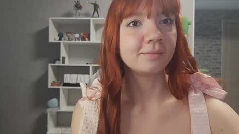 Snapshot of supersunnyshy chatting on 06.13.26 Stella online show from 06.13.26