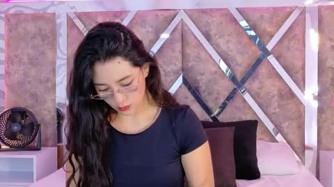 Snapshot of susa1userma_ chatting on 05.29.26 Susann online show from 05.29.26