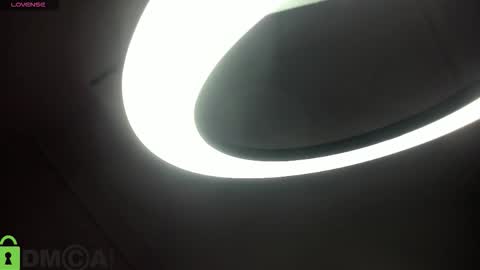 Annie online show from 12.20.25