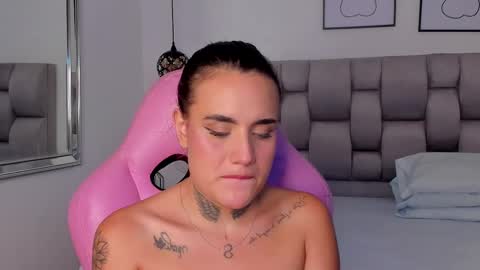 Snapshot of susan_sweet7 chatting on 11.14.25 Susan online show from 11.14.25