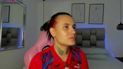 Snapshot of susan_sweet7 chatting on 12.01.25 Susan online show from 12.01.25