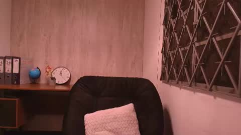 susan_voltaire online show from 08.01.26