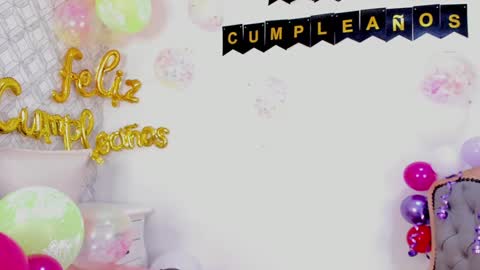 Snapshot of susana__sanchez chatting on 12.25.24 SUSANA online show from 12.25.24