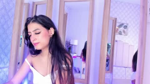 Snapshot of susana__sanchez chatting on 02.23.25 SUSANA online show from 02.23.25