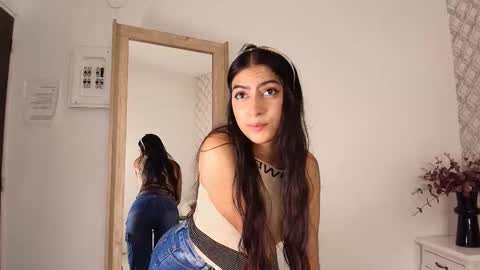 Snapshot of susana__sanchez chatting on 09.16.25 SUSANA online show from 09.16.25