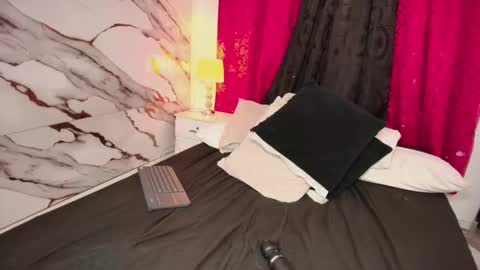 Snapshot of susana_garciia1 chatting on 03.28.26 Susana online show from 03.28.26