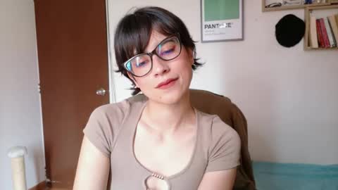 Snapshot of susana_w chatting on 05.13.26 susana_w online show from 05.13.26