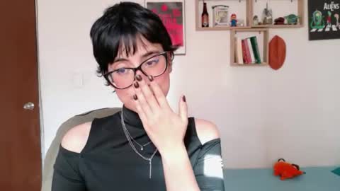 Snapshot of susana_w chatting on 06.17.26 susana_w online show from 06.17.26